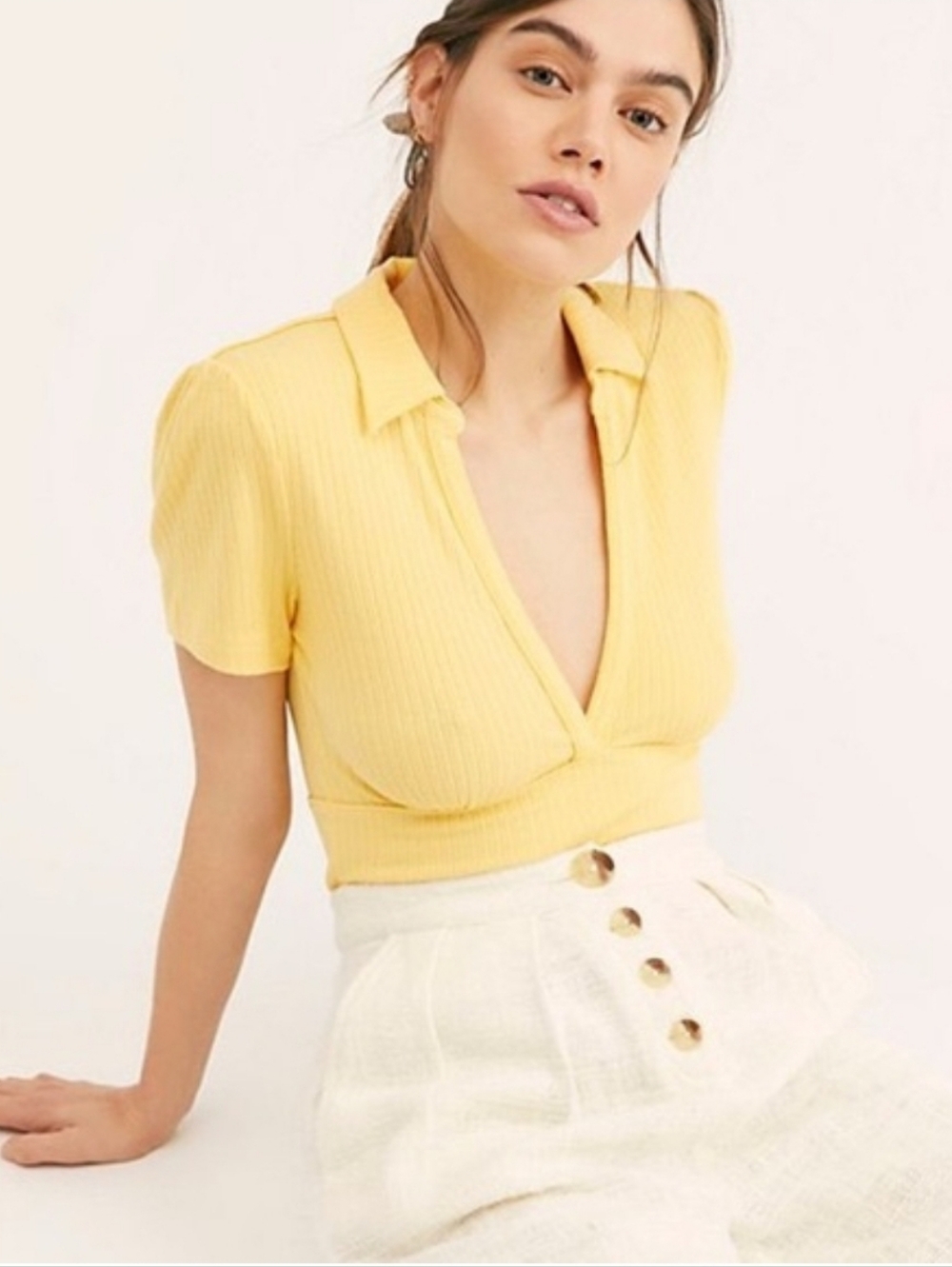 TopFree People Melodie V-Neck Short Sleeve Ribbed Crop Top Size XS Yellow NWT